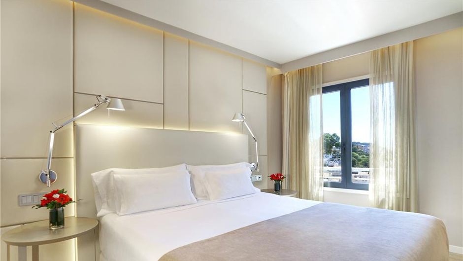 NH Collection Lisboa Liberdade Room