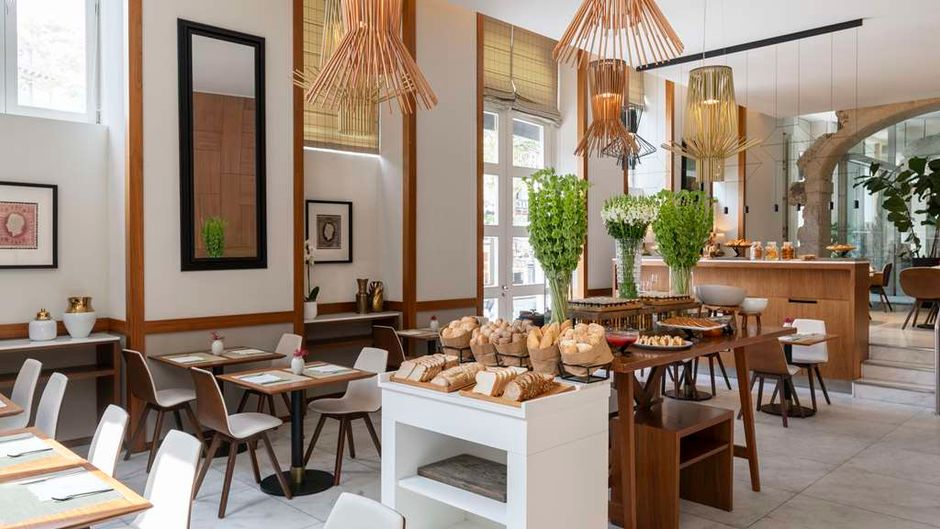 NH Collection Porto Batalha Restaurant