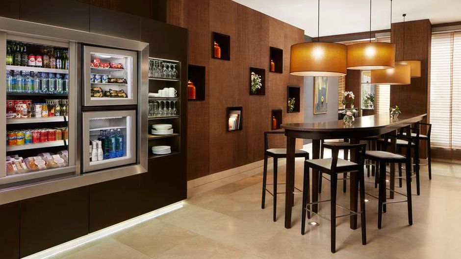 NH Alcorcon Lobby