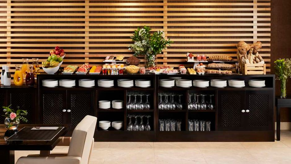 NH Alcorcon Restaurant