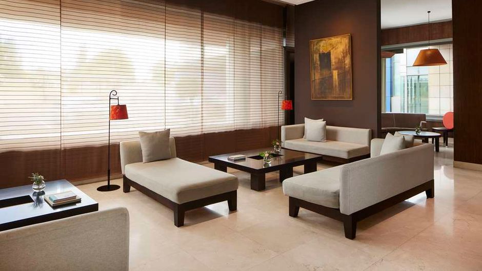 NH Alcorcon Lobby