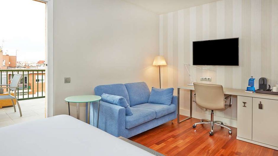 NH Barcelona Les Corts Room