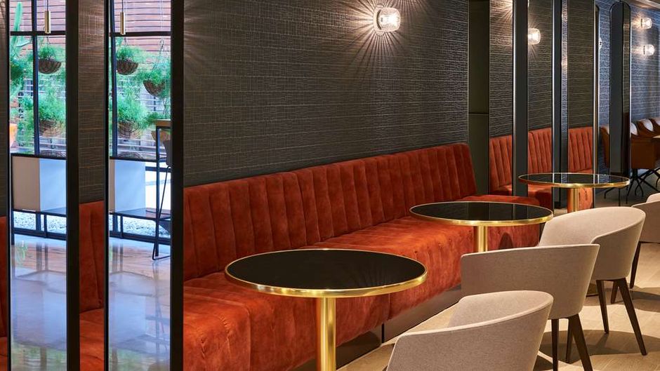 NH Sants Barcelona Lobby