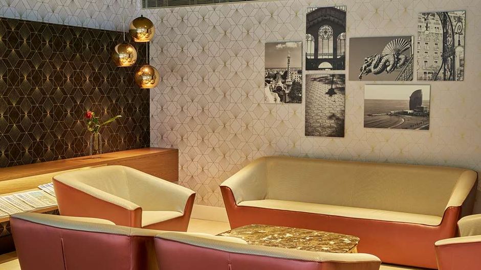 NH Sants Barcelona Lobby