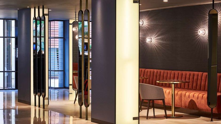 NH Sants Barcelona Lobby