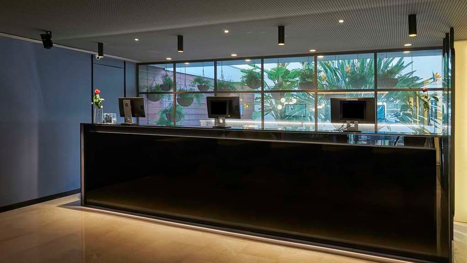 NH Sants Barcelona Lobby