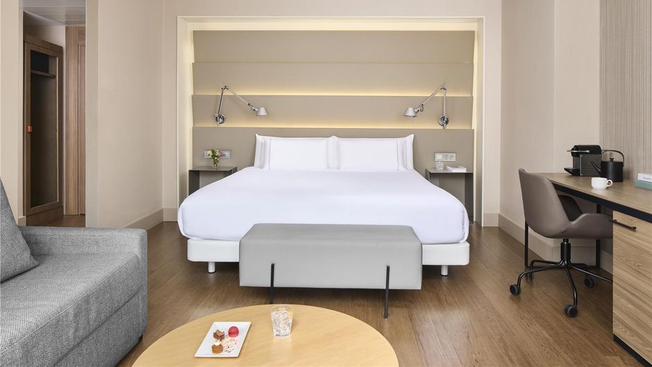 NH Sants Barcelona Suite