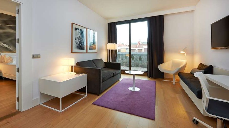 NH Collection Villa de Bilbao Room