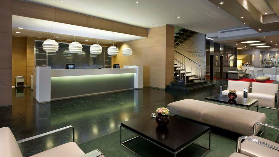 NH Collection Villa de Bilbao Lobby