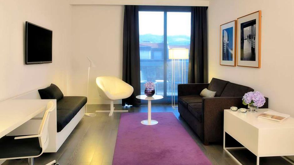 NH Collection Villa de Bilbao Suite