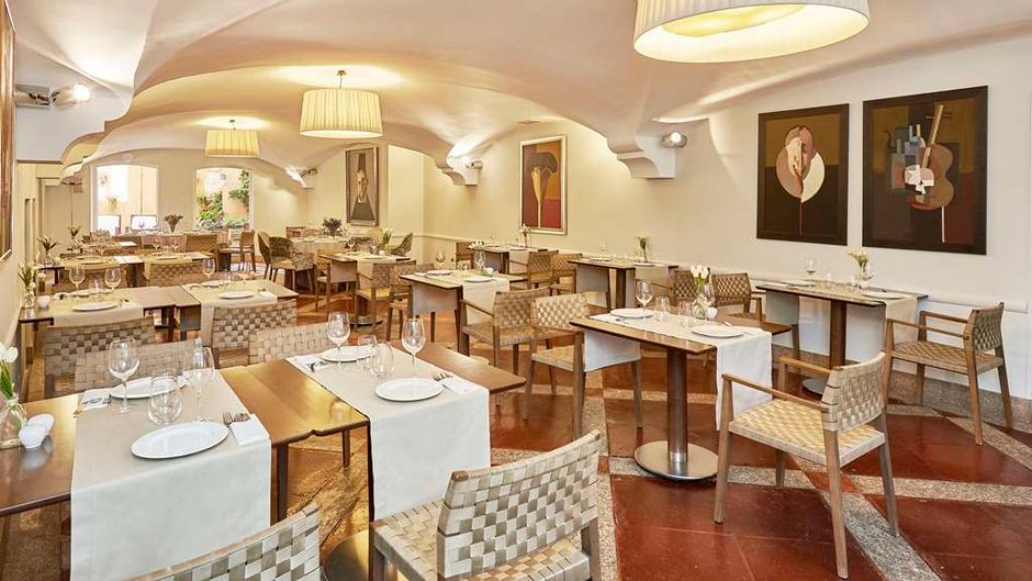 NH Collection Caceres Palacio de Oquendo Restaurant