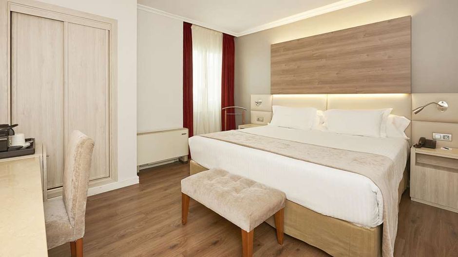 NH Cordoba Califa Room