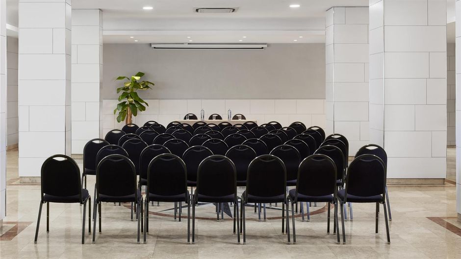 NH Luz Huelva Meeting