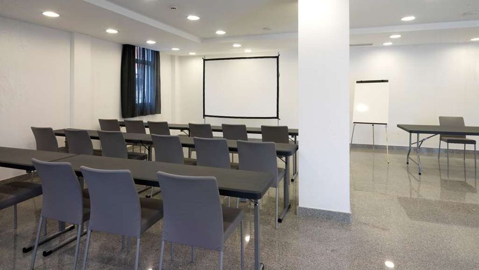 NH La Avanzada Meeting