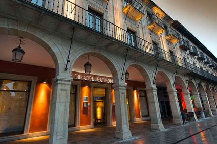 NH Collection Leon Plaza Mayor