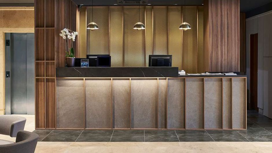 NH Hotel Herencia Rioja Lobby
