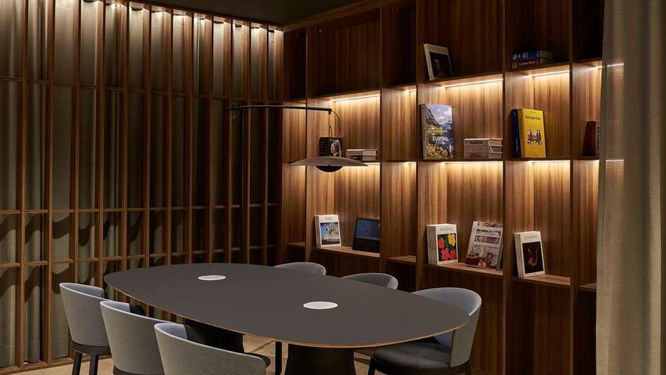 NH Hotel Herencia Rioja Lobby