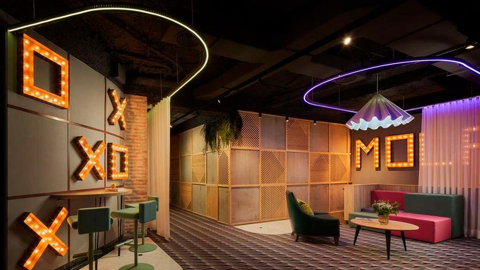 Avani Alonso Martinez Madrid Lobby