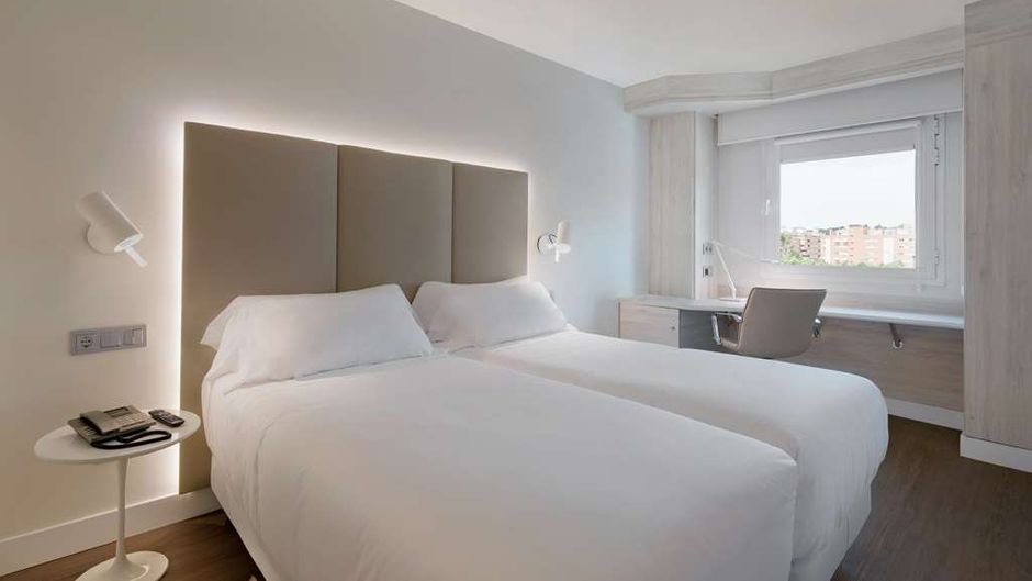 NH Madrid Barajas Airport Room