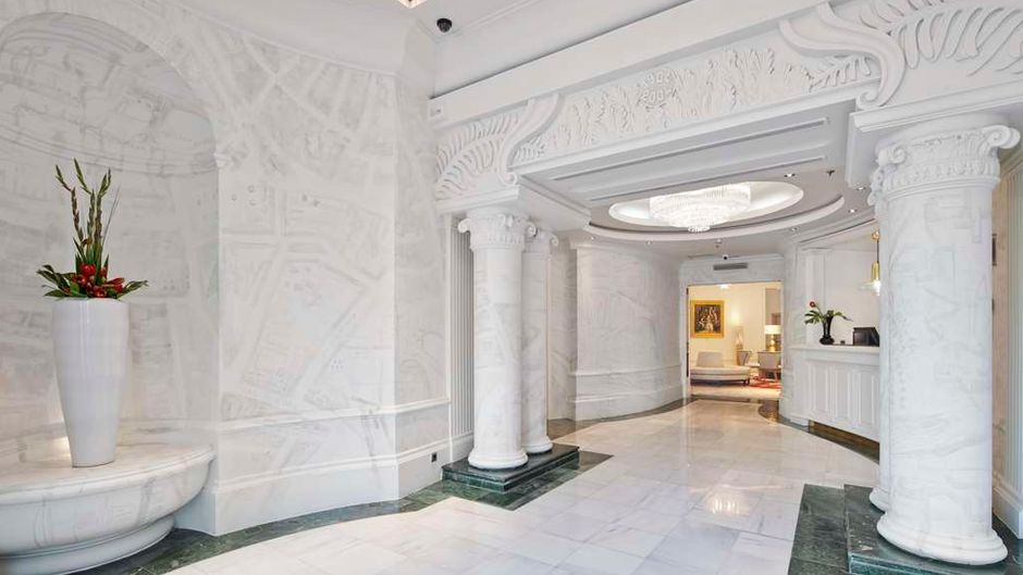 NH Collection Madrid Paseo del Prado Lobby