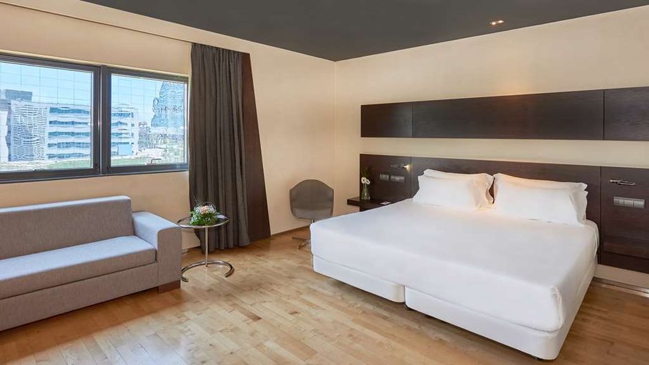 NH Madrid Las Tablas Room
