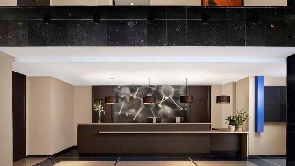 NH Madrid Ribera del Manzanares Lobby