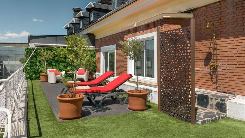NH Collection Madrid Colon Exterior