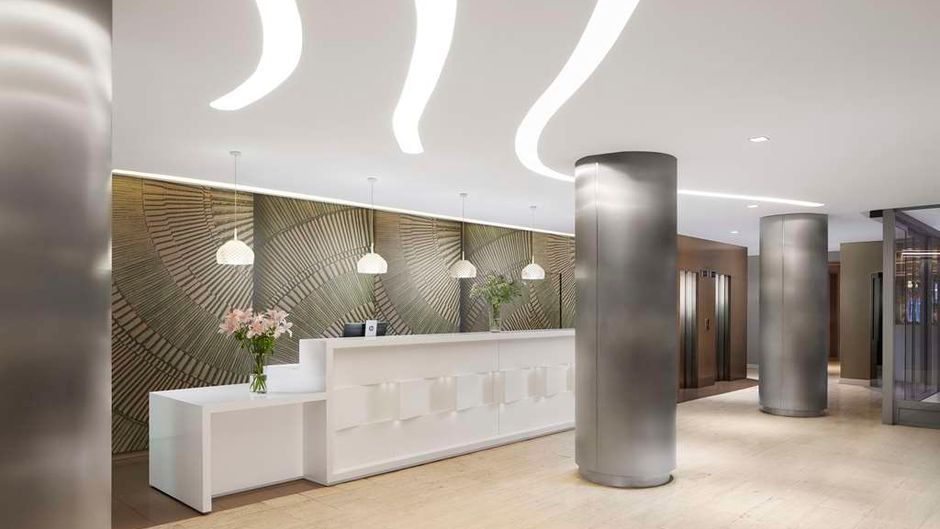 NH Madrid Zurbano Lobby