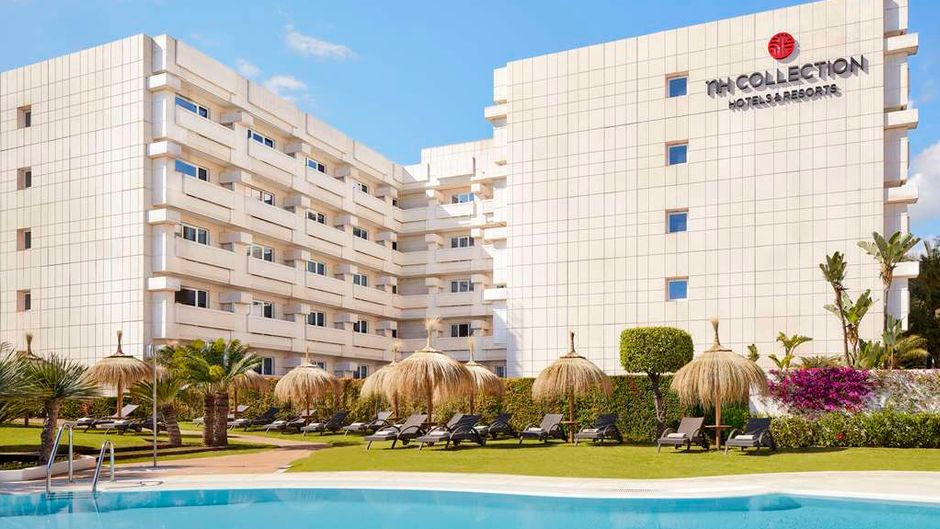 NH Collection Marbella Pool
