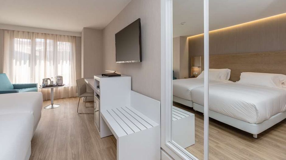 NH Oviedo Principado Room