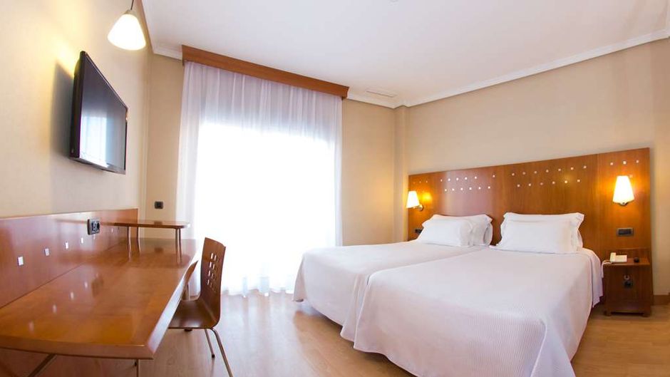 NH San Pedro de Alcantara Room