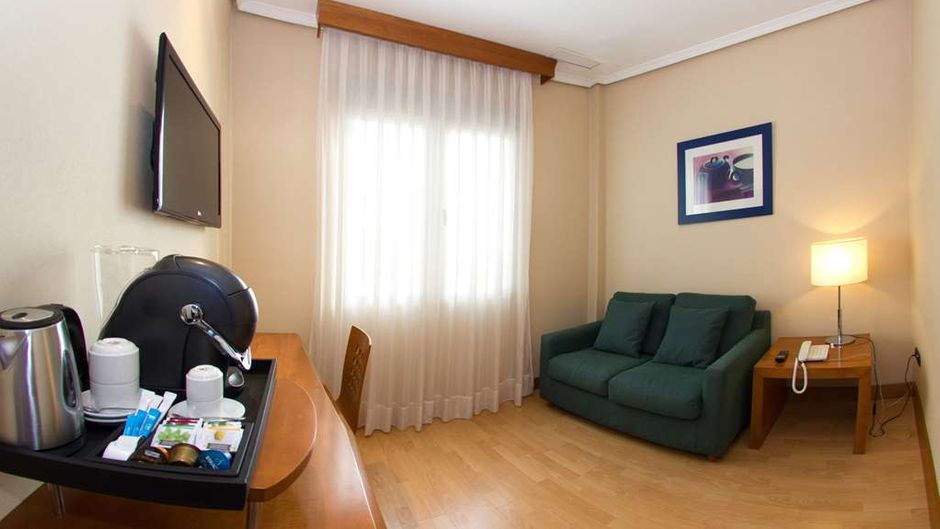 NH San Pedro de Alcantara Suite