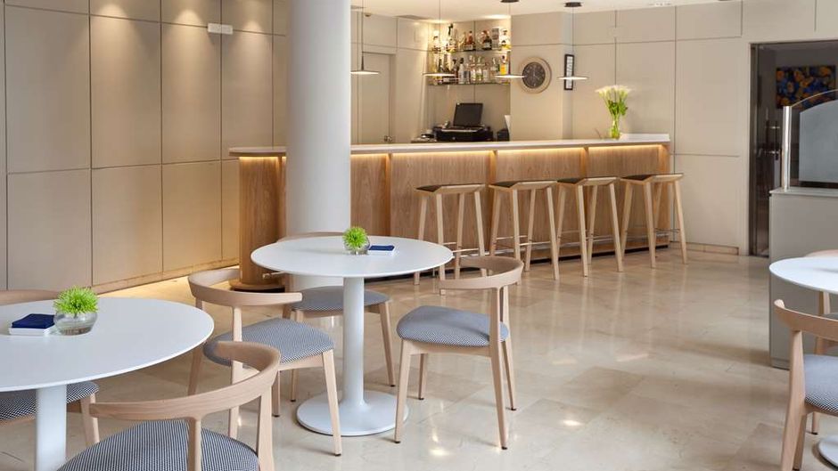 NH Ciudad de Santander Restaurant