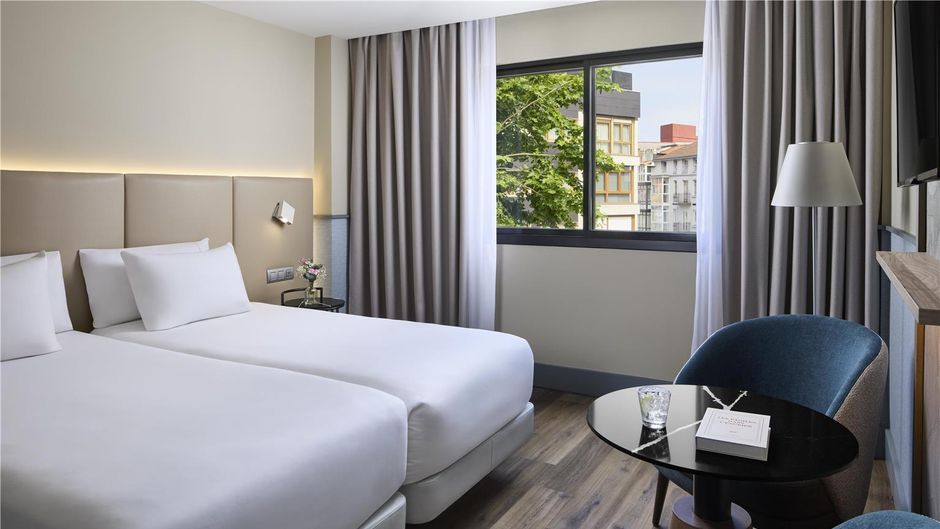 NH Ciudad de Santander Room