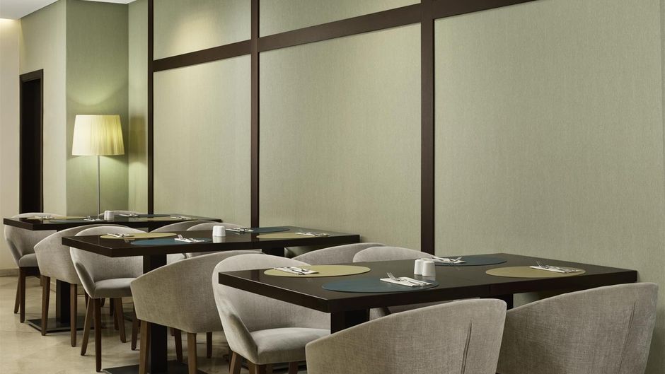 iStay by NH Ciudad de Valencia Hotel Restaurant