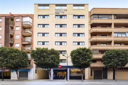 iStay by NH Ciudad de Valencia Hotel