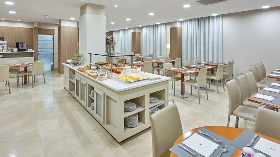 NH Valencia Las Ciencias Restaurant
