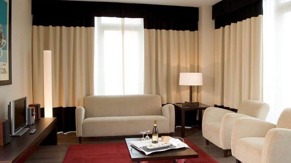 NH Valladolid Balago Suite