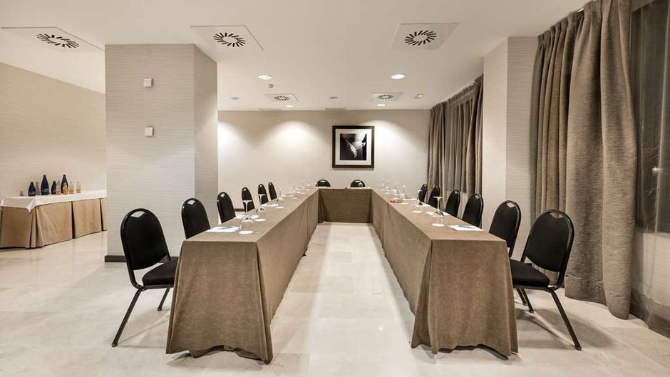 NH Valladolid Balago Meeting
