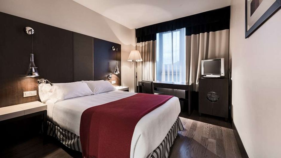 NH Valladolid Balago Room