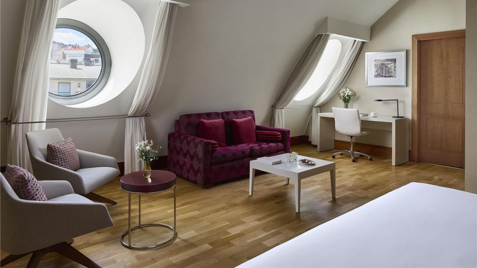 NH Collection Vigo Suite