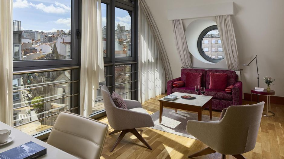 NH Collection Vigo Suite