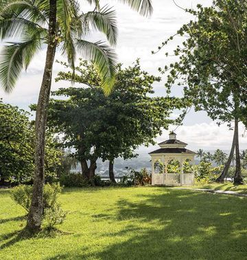 DoubleTree by Hilton The Grand Naniloa