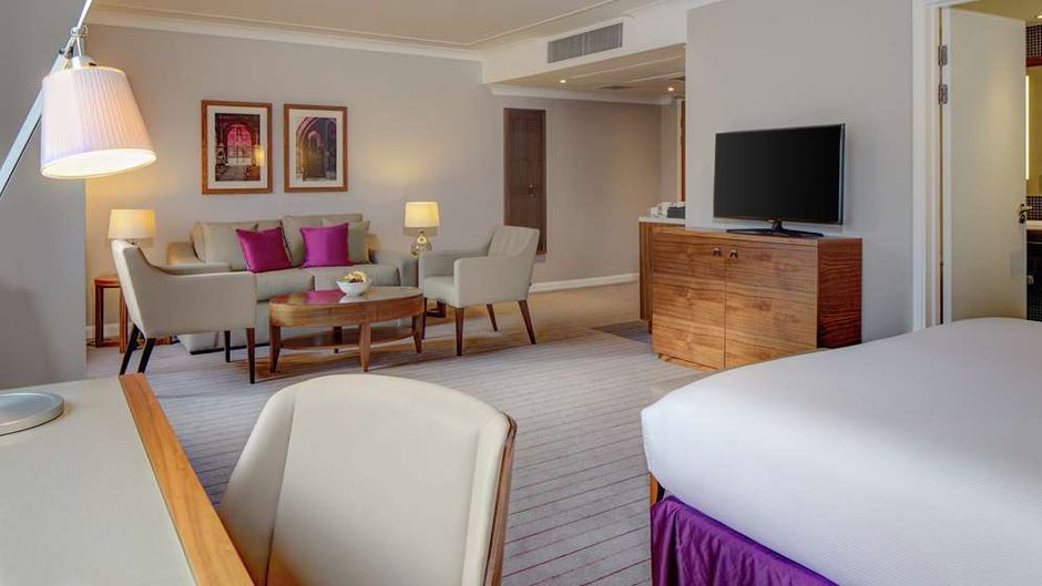 Hilton Cambridge City Centre Room