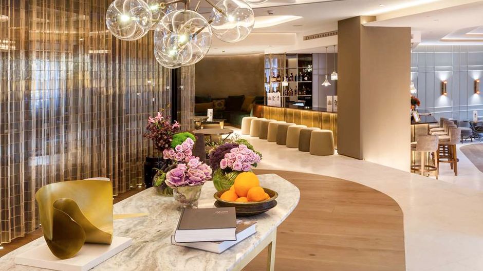 Barcelo Emperatriz Lobby