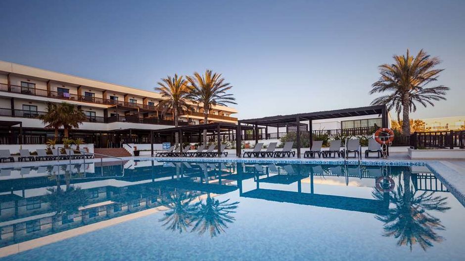 Barcelo Cabo De Gata Pool
