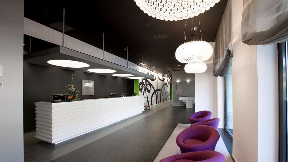 Hotel Zentral Castellana Norte Lobby