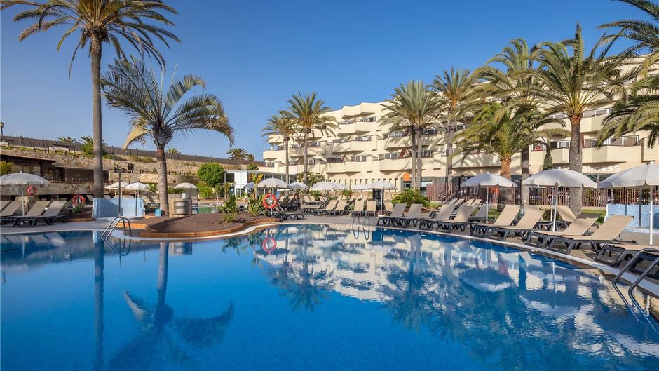 Barcelo Corralejo Bay - Adults only Pool