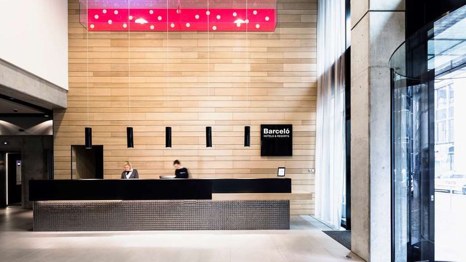 Barcelo Hamburg Lobby