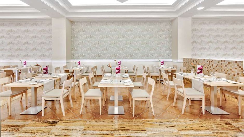 Occidental Jandia Royal LevelAdults only Restaurant